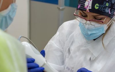 ¿Cuándo ponerse un implante dental? Lo que debes saber antes de decidirte